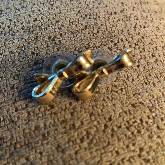 kate spade Jewelry - Kate Spade ♠️ Gold Bow Earrings.